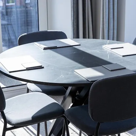 Entire 2 Bed - Free Parking - 45 - The Cosy Collection York