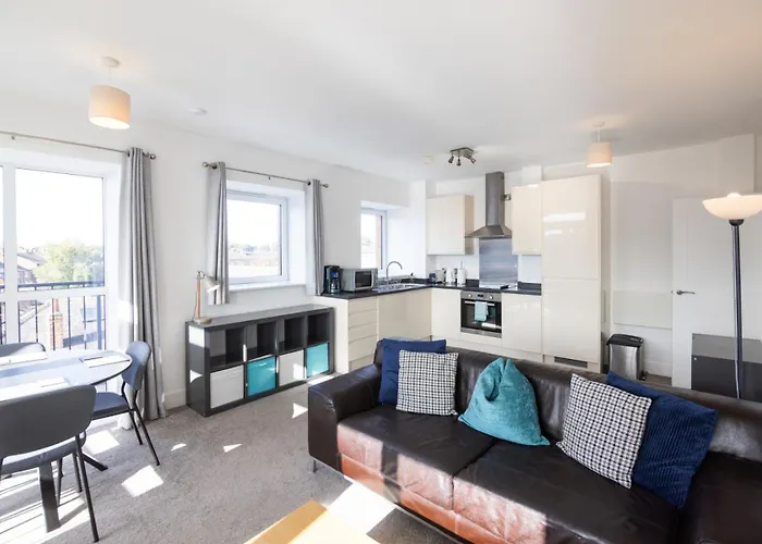 Апартаменты Entire 2 Bed - Free Parking - 45 - The Cosy Collection *